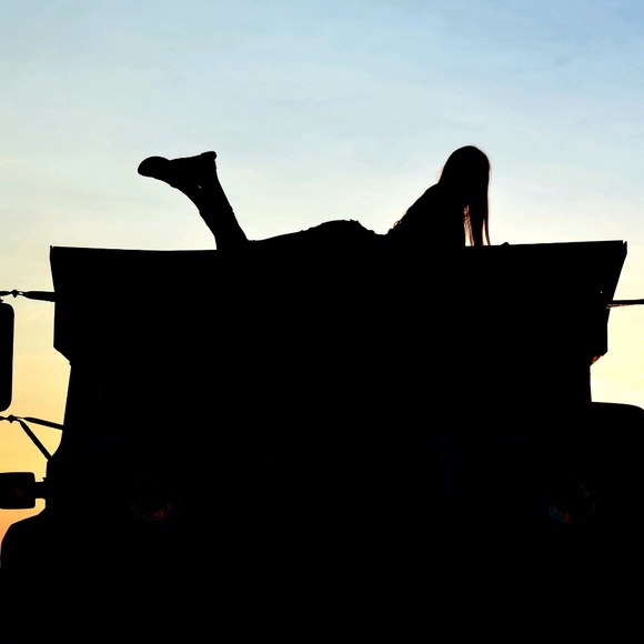 Meet your Posher, Jaqualine - Picture 1 of 1